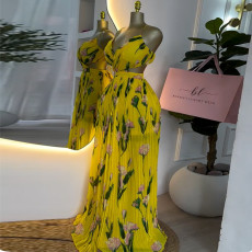 V Neck Pleated Sling Print Maxi Dress GMSF-SU9143