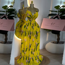 V Neck Pleated Sling Print Maxi Dress GMSF-SU9143