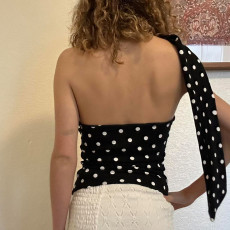 Sexy Single Shoulder Polka Dot Print Tops GPKJ-26587
