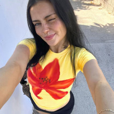 Floral Printed Color Block T-Shirt GPKJ-KJ28039