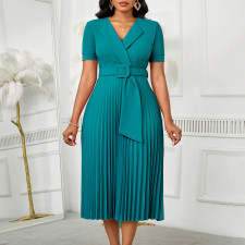 Plus Size Solid Color Short Sleeve Pleated Midi Dress GATE-593