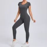 Backless Long Sleeve Yoga Jumpsuit GQSA-89071