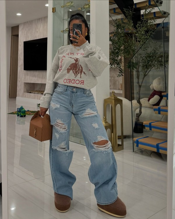 Hollow Out Nail Buckle Straight Jeans LSD-2542