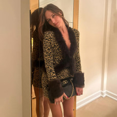 Fur Collar Patchwork V-Neck Top and Mini Skirt Set GZJQ-K25S82007