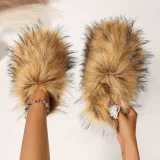 Warm Fuzzy Home Slippers NGZR-13