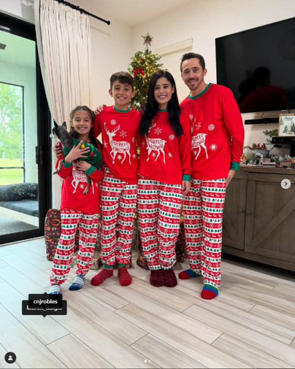 Christmas Reindeer Print Matching Family Long-Sleeve Pajama Set GSGS-0721