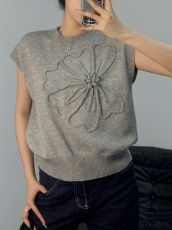 Embroidered Knit Solid Color Sleeveless Tops GQNF-Y00082TM