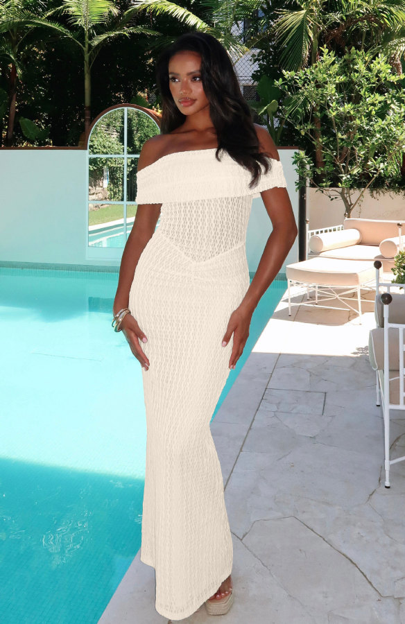 Off Shoulder Solid Color Maxi Dress GQNF-Y00055D