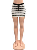 Black White Contrast Color Stripe Mini Skirt GQNF-Y00098DM