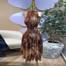 Print Sleeveless Shirt Half Body Skirt 2 Piece Set GCNE-73330