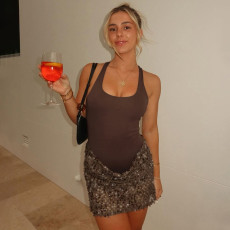 Solid Color Sleeveless Patchwork Sequin Mini Dress GDSF-D25DS562