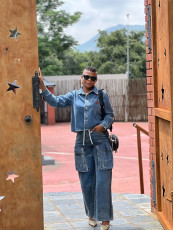 Plus Size Fashion Washed Pockets Wide Leg Jeans GYLN-0682