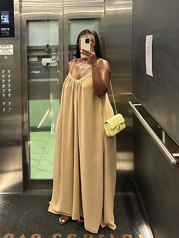 V Neck Solid Color Loose Sling Maxi Dress GCNE-73482