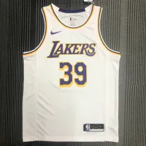 NBA Men Los Angeles Lakers #39 HOWARD Retro White Round Neck Jersey High Quality Name and Number Print