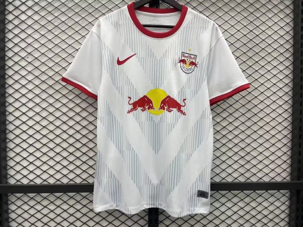 23/24 Red Bull Salzburg Home Jersey Thai Quality