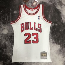 NBA Men Season 1998 Retro Chicago Bulls White #23 JORDAN Jersey High Quality Name and Number Print