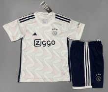 23/24 Ajax Away Kids