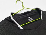 03/04 Man United Black Retro Jersey