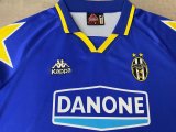 94/95 Juventus Away Retro Jersey