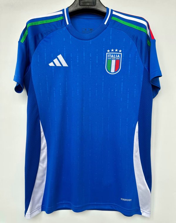 24/25 Italy Home Soccer Jersey Fans Version  1:1 Quality