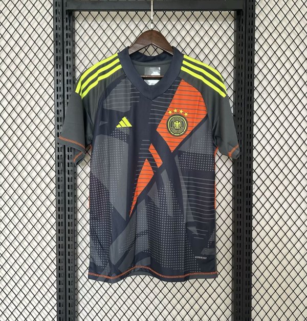 24/25 Germany Goalkeeper Soccer Jersey Fans Version  1:1 Quality
