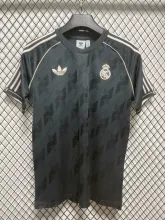 24/25 Real Madrid Retro Jersey