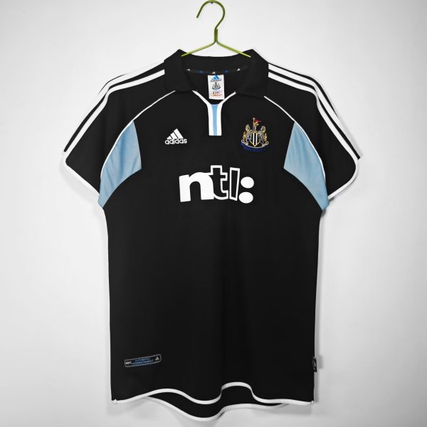 01/02 Newcastle Away Retro Jersey