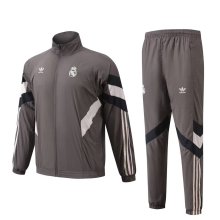 24/26 Real Madrid Windbreaker Jacket Set Thai Quality