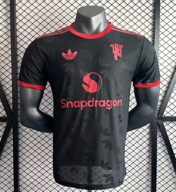 24/25 Man United Special Black Jersey Player Version 1:1 Quality