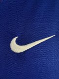 05/06 Man United Away Retro Jersey