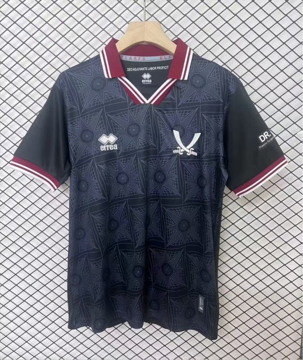 24/25 Sheffield United Goalkeeper Jersey Fans Version