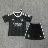 25/26 Real Madrid Goalkeeper Kids Jersey