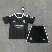 25/26 Real Madrid Goalkeeper Kids Jersey