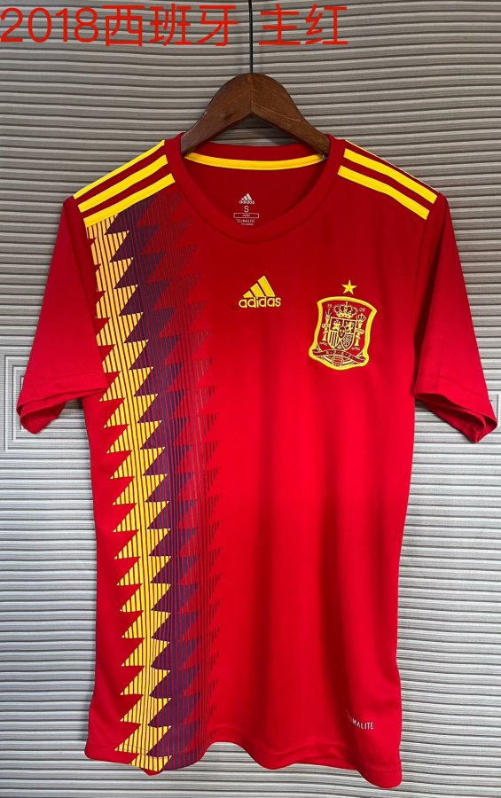 2018 Spain Home Fans Version Retro Jersey