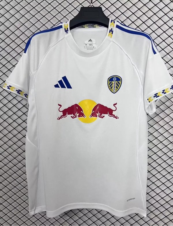 25/26 Leeds United F.C Home Jersey Fans Version Thai  Quality