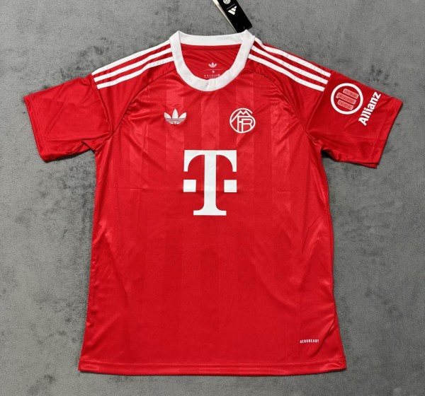 25/26 Bayern Munich Goalkepper Jersey Fans Version 1:1 Quality