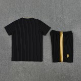 25/26 Manchester United Training Tracksuit