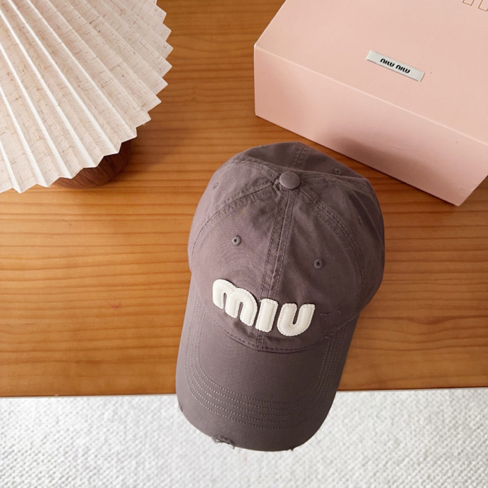 Men Women Classical Baseball Cap Visor Sun Hat Summer Headwear Peaked Cap Unisex