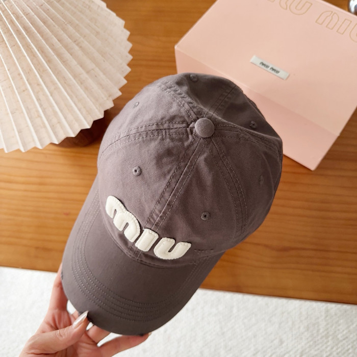 Men Women Classical Baseball Cap Visor Sun Hat Summer Headwear Peaked Cap Unisex