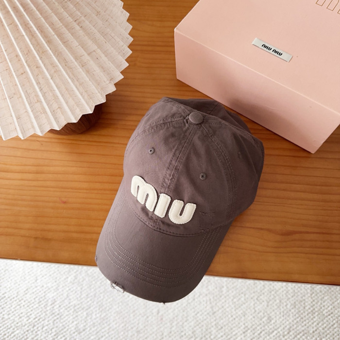 Men Women Classical Baseball Cap Visor Sun Hat Summer Headwear Peaked Cap Unisex