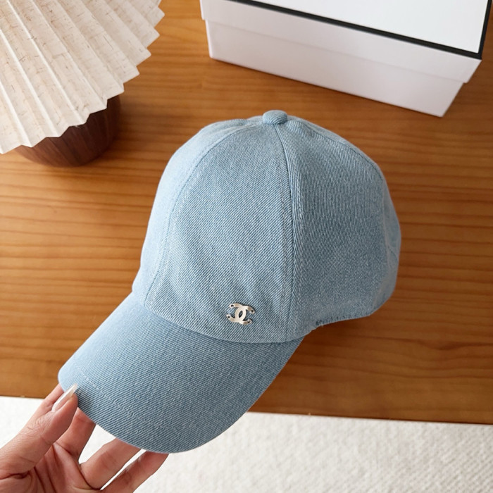 Men Women Classical Baseball Cap Visor Sun Hat Summer Headwear Peaked Cap Unisex