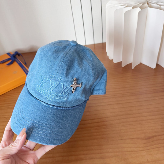 Men Women Classical Baseball Cap Visor Sun Hat Summer Headwear Peaked Cap Unisex