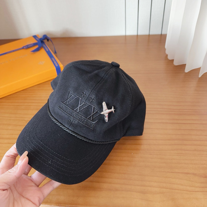 Men Women Classical Baseball Cap Visor Sun Hat Summer Headwear Peaked Cap Unisex