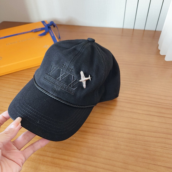 Men Women Classical Baseball Cap Visor Sun Hat Summer Headwear Peaked Cap Unisex