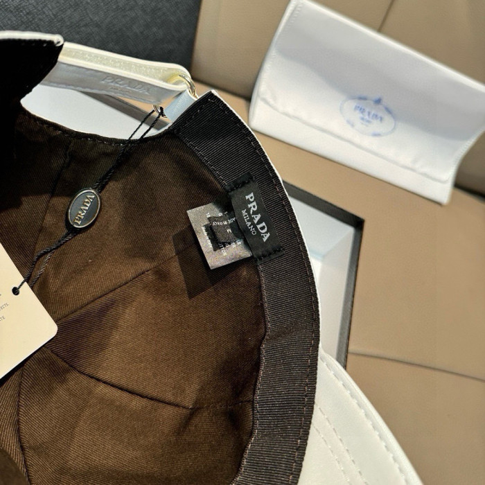 Men Women Classical Baseball Cap Visor Sun Hat Summer Headwear Peaked Cap Unisex