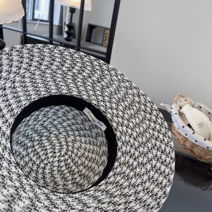 Summer Women Casual Bucket Hat Narrow Flared Brim Cloche Hat Beach Headwear Caps Unisex