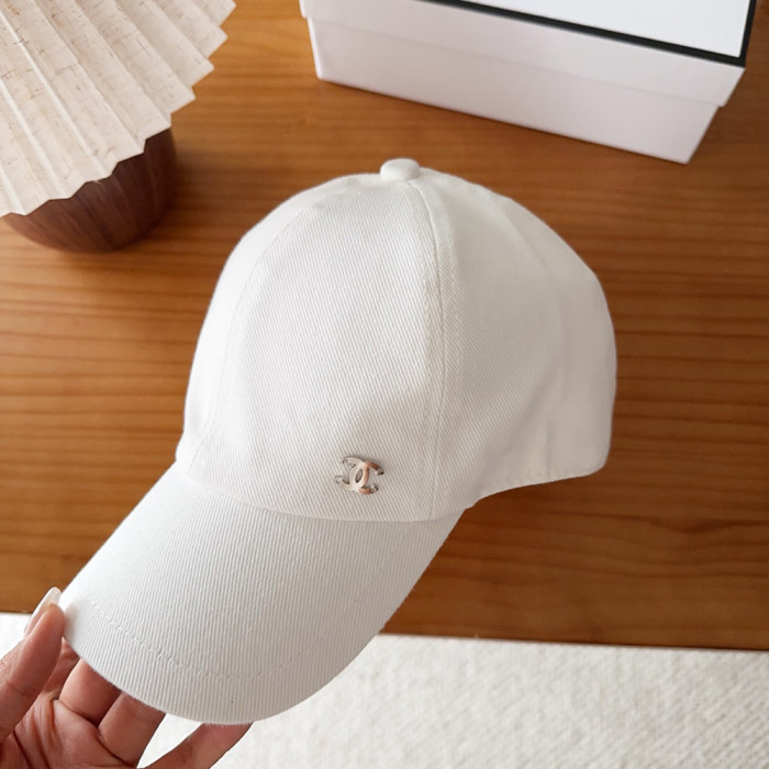 Men Women Classical Baseball Cap Visor Sun Hat Summer Headwear Peaked Cap Unisex