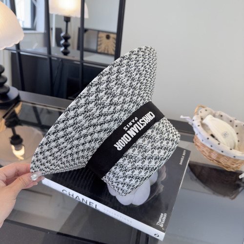 Summer Women Casual Bucket Hat Narrow Flared Brim Cloche Hat Beach Headwear Caps Unisex