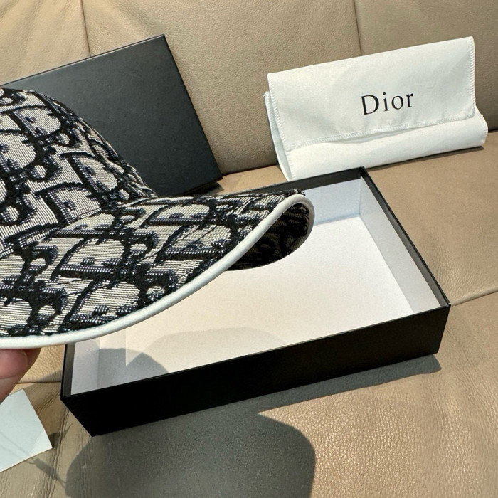 Men Women Classical Baseball Cap Visor Sun Hat Summer Headwear Peaked Cap Unisex