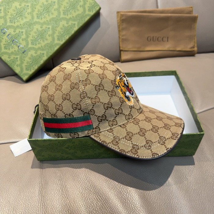 Men Women Classical Baseball Cap Visor Sun Hat Summer Headwear Peaked Cap Unisex